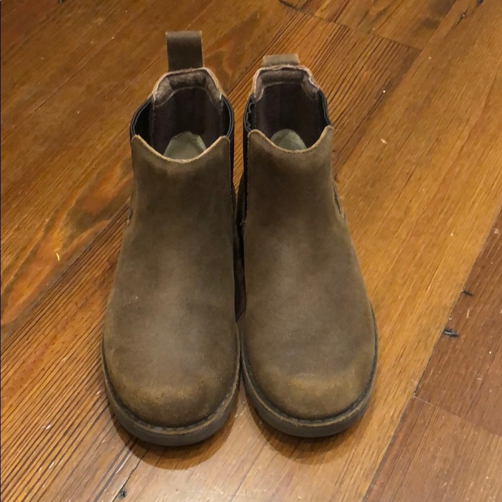 Kids Ugg Callum Boots, size 1